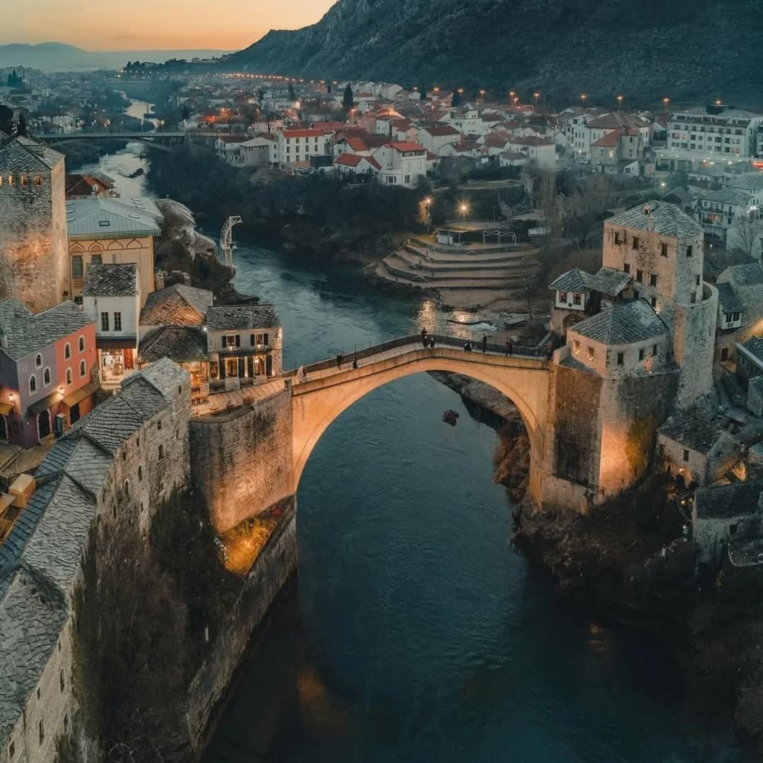 Wander Aesthetic tweet media