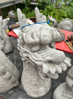 NOEBonsai's tweet image. Five reasons to come along to our Open Weekend this Saturday 11th and Sunday 12th April…

Reason 3 – Choose a Chinese mudman figurine or Buddha statue to compliment your bonsai.

Visit our garden centre near York (Vertigrow).

#OpenWeekend #VisitUs #LeadingBonsaiSupplier