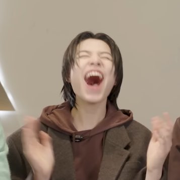 hani🐘💗 tweet media