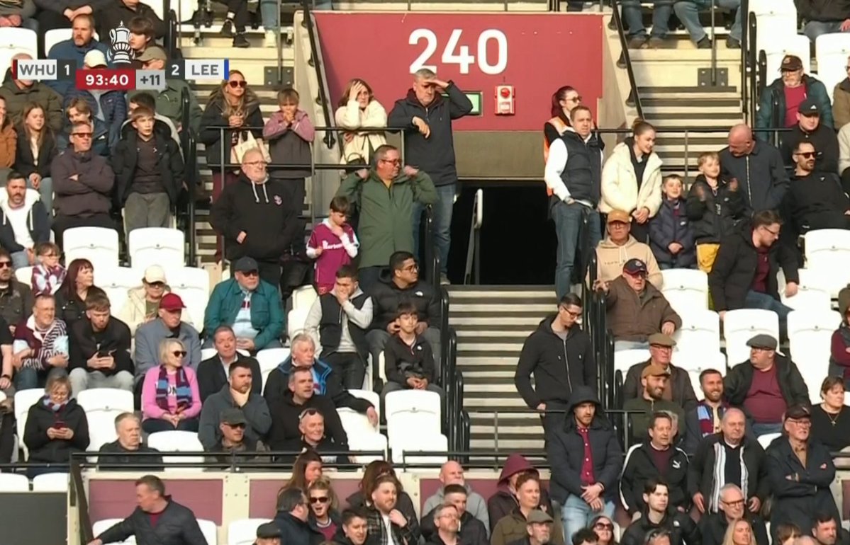 The Touchline | 𝐓 tweet media