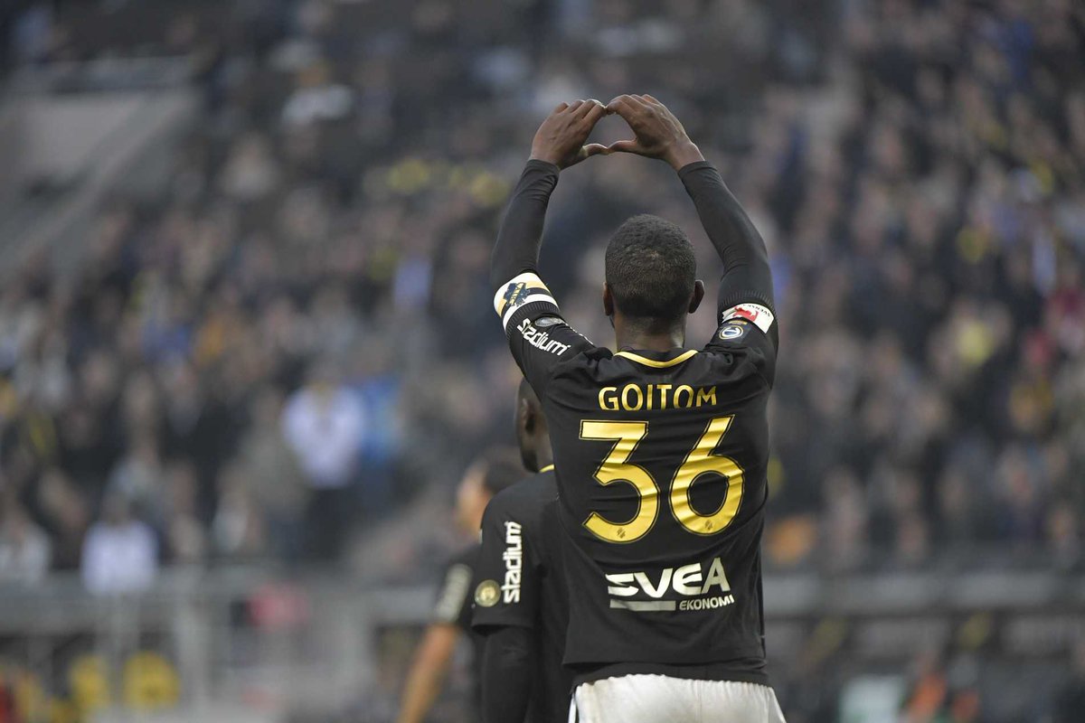 KomHemHenok tweet media