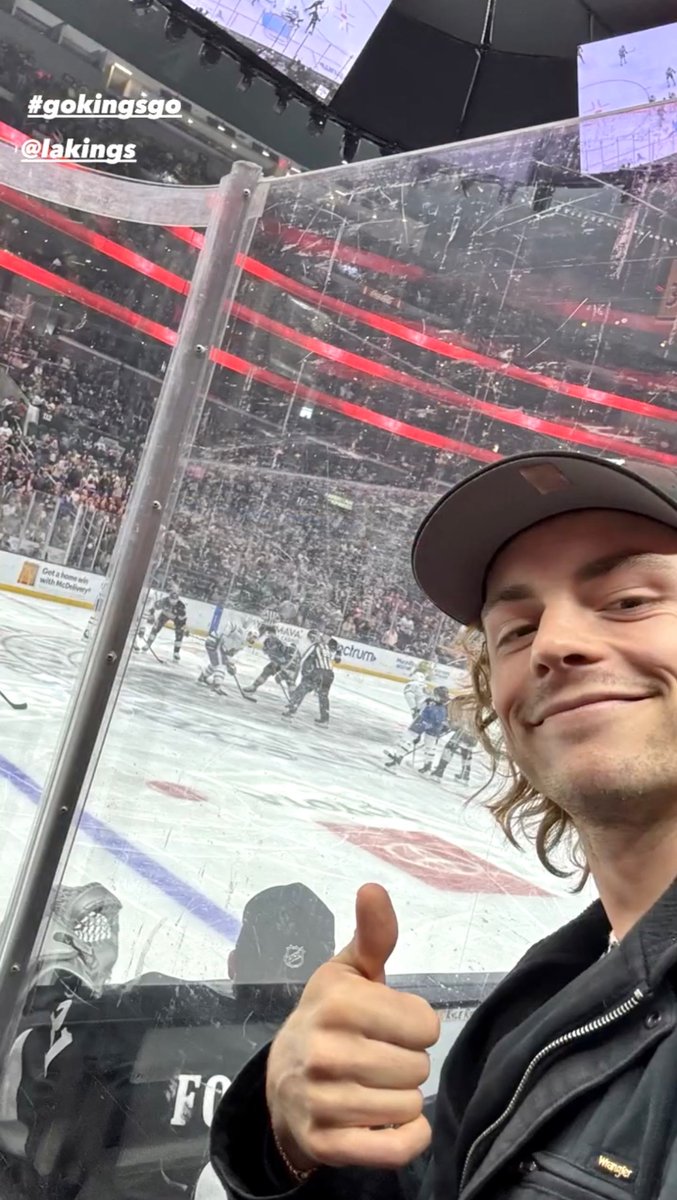 Ross Lynch News tweet media