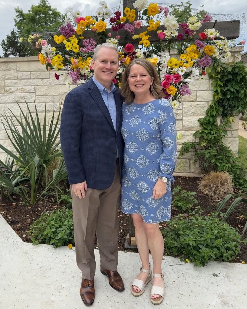 dtoddsmith's tweet photo. Happy Easter! https://t.co/tO92pW8z2T