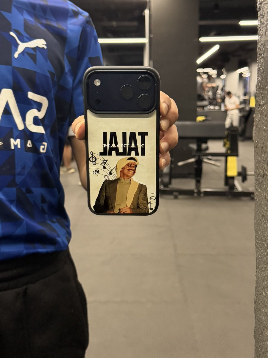 behind bars tweet media