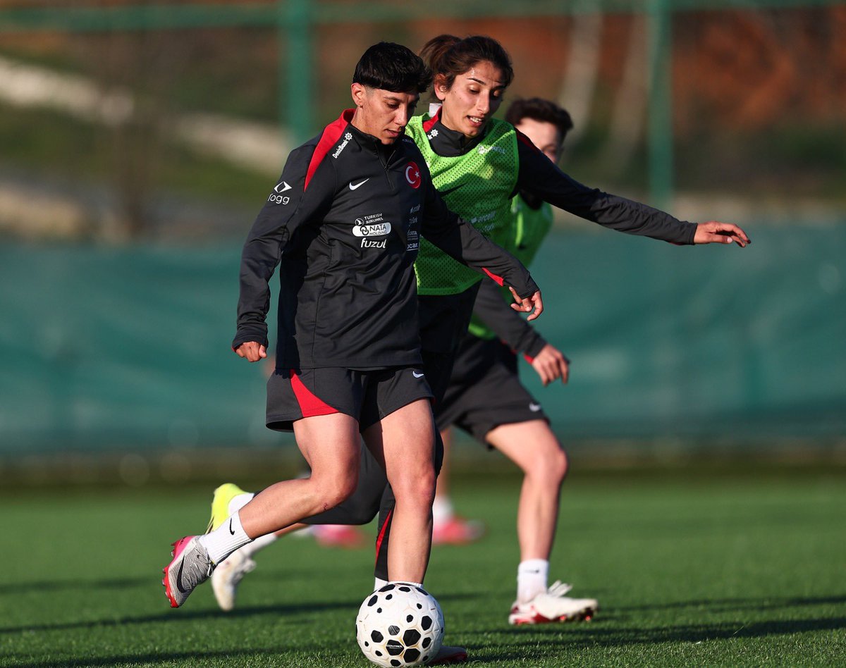 Türkiye #BizimÇocuklar 🇹🇷 tweet media