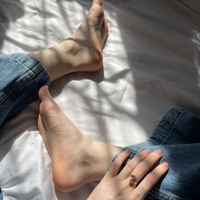 ToeAddict tweet media