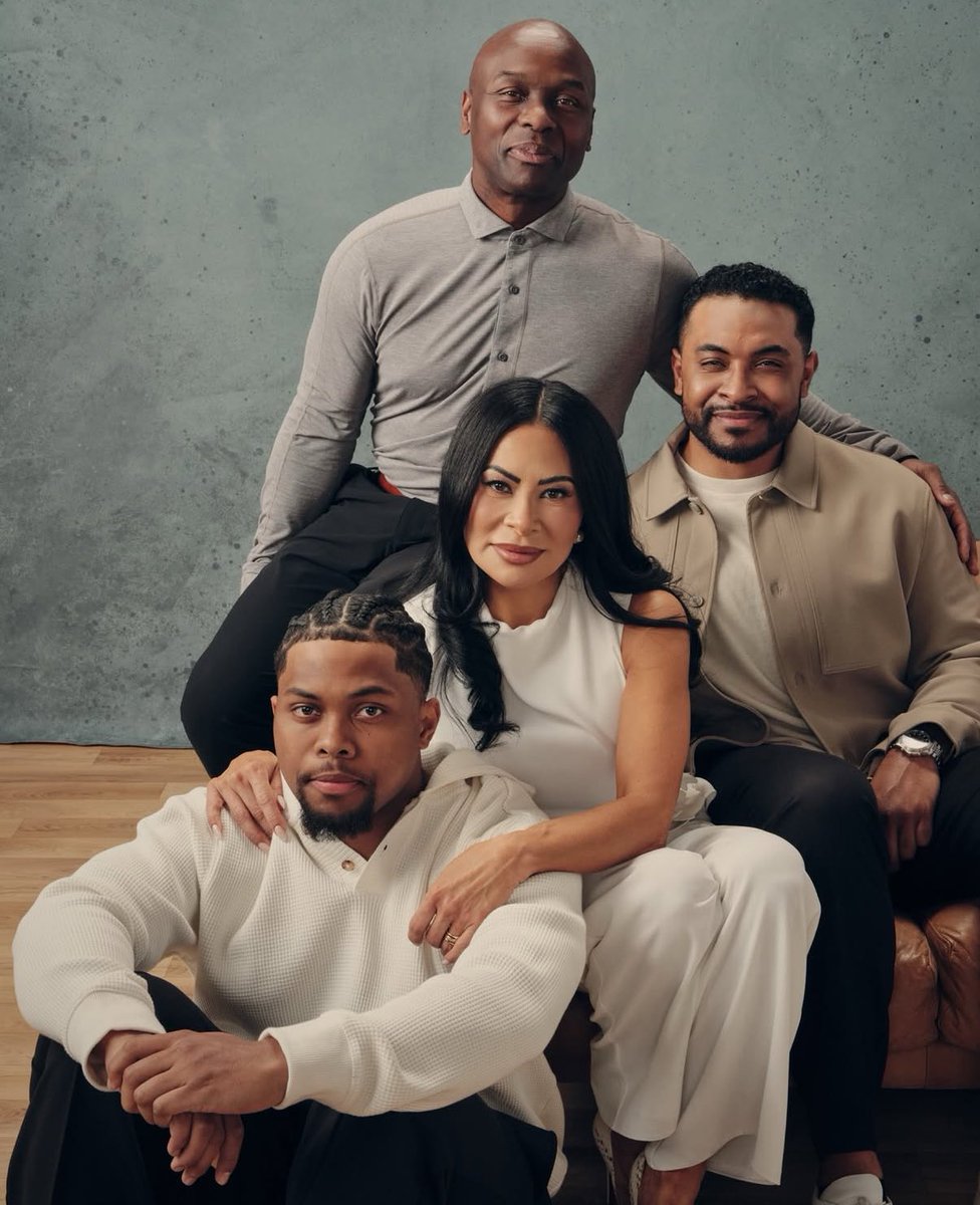 Bye Wig Hello Drama tweet media