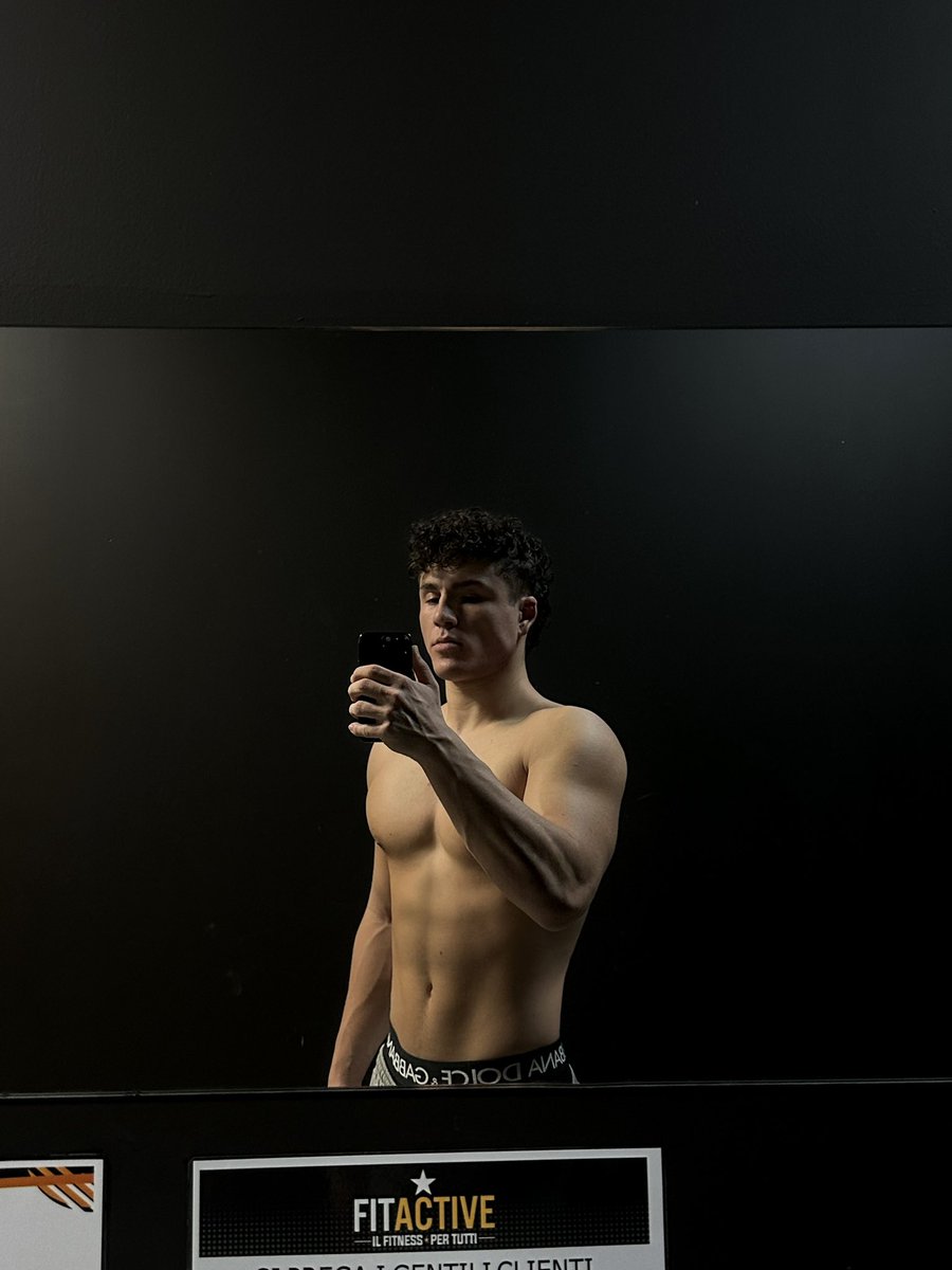 Gianluca tweet media