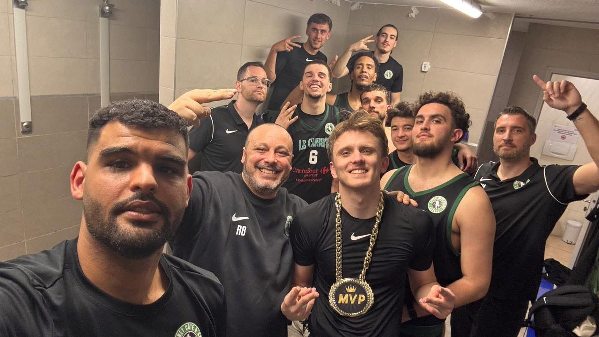 LeCannetVille's tweet image. #LeCannet #sport 

🏐 #Volleyball– Ligue A Féminine (Playoffs)
Volero Le Cannet - RC Cannes 3-1 au Gymnase Maillan

⚽️ #Football – National 3
Montpellier II - ES Cannet Rocheville 1-0

🏀 #Basketball – NM2
Venelles - Le Cannet Côte d'Azur Basket 66 - 67