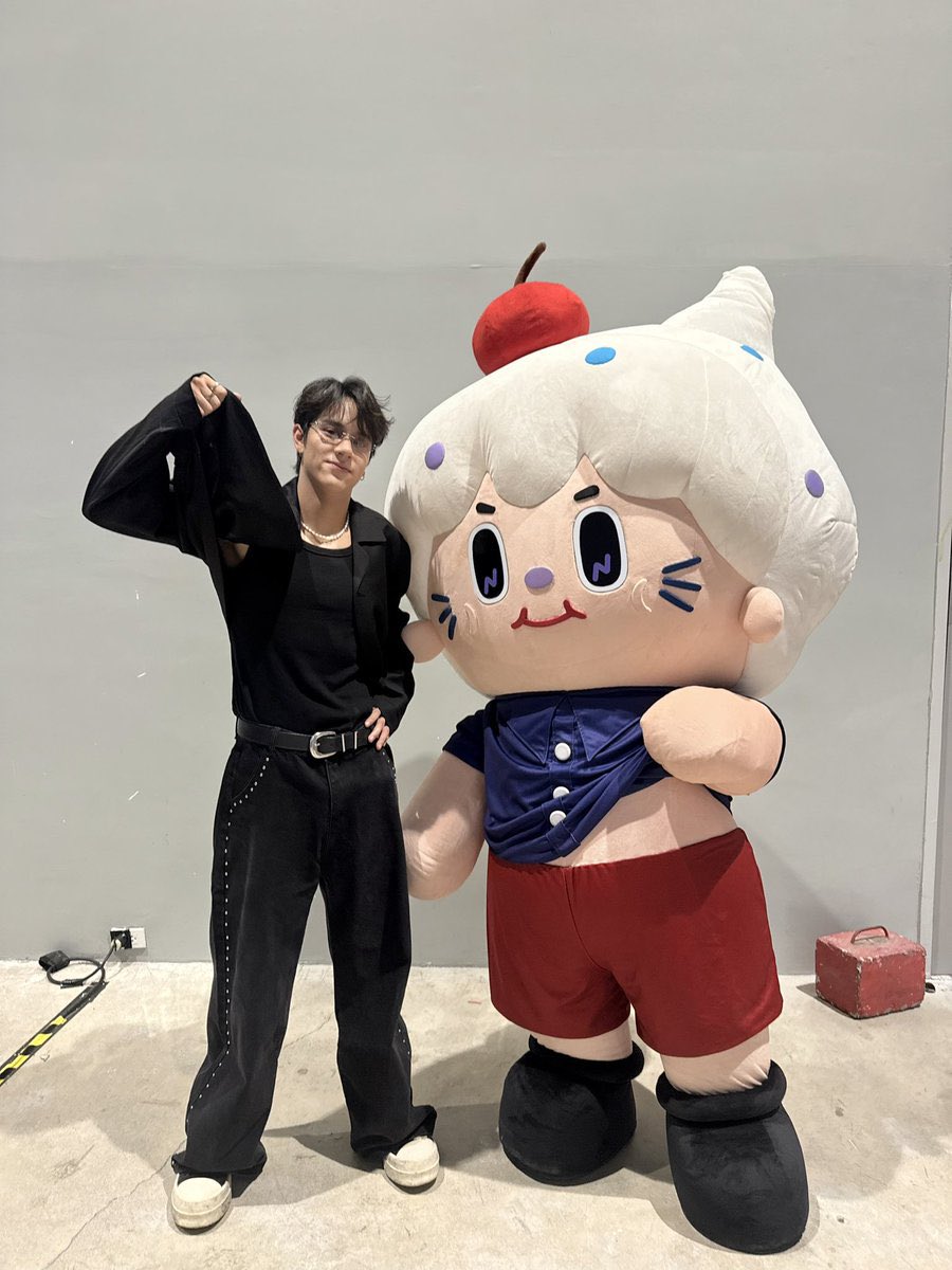 ⪩ ᴍᴏᴄʜɪ ⪨ tweet media