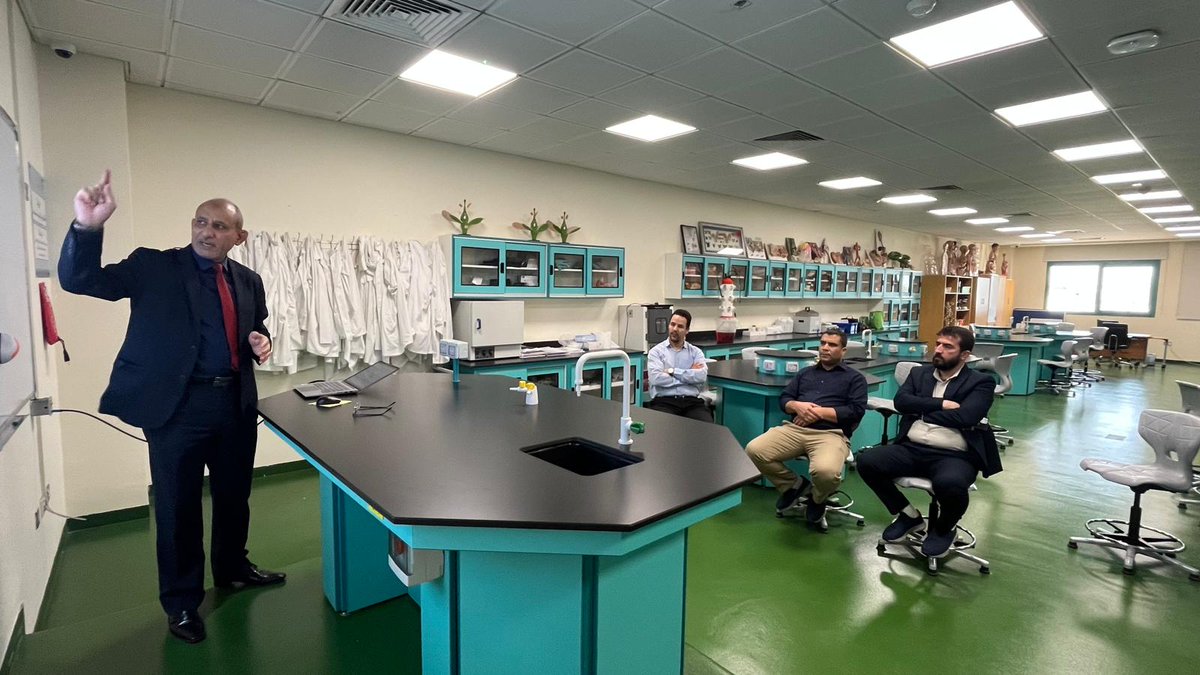 مدرسة عمر بن الخطاب الثانوية للبنين tweet media