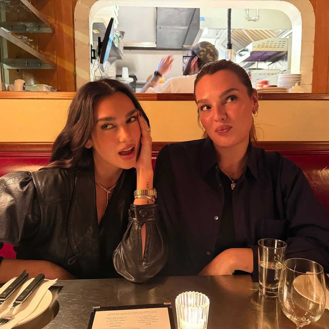 DUA LIPA tweet media