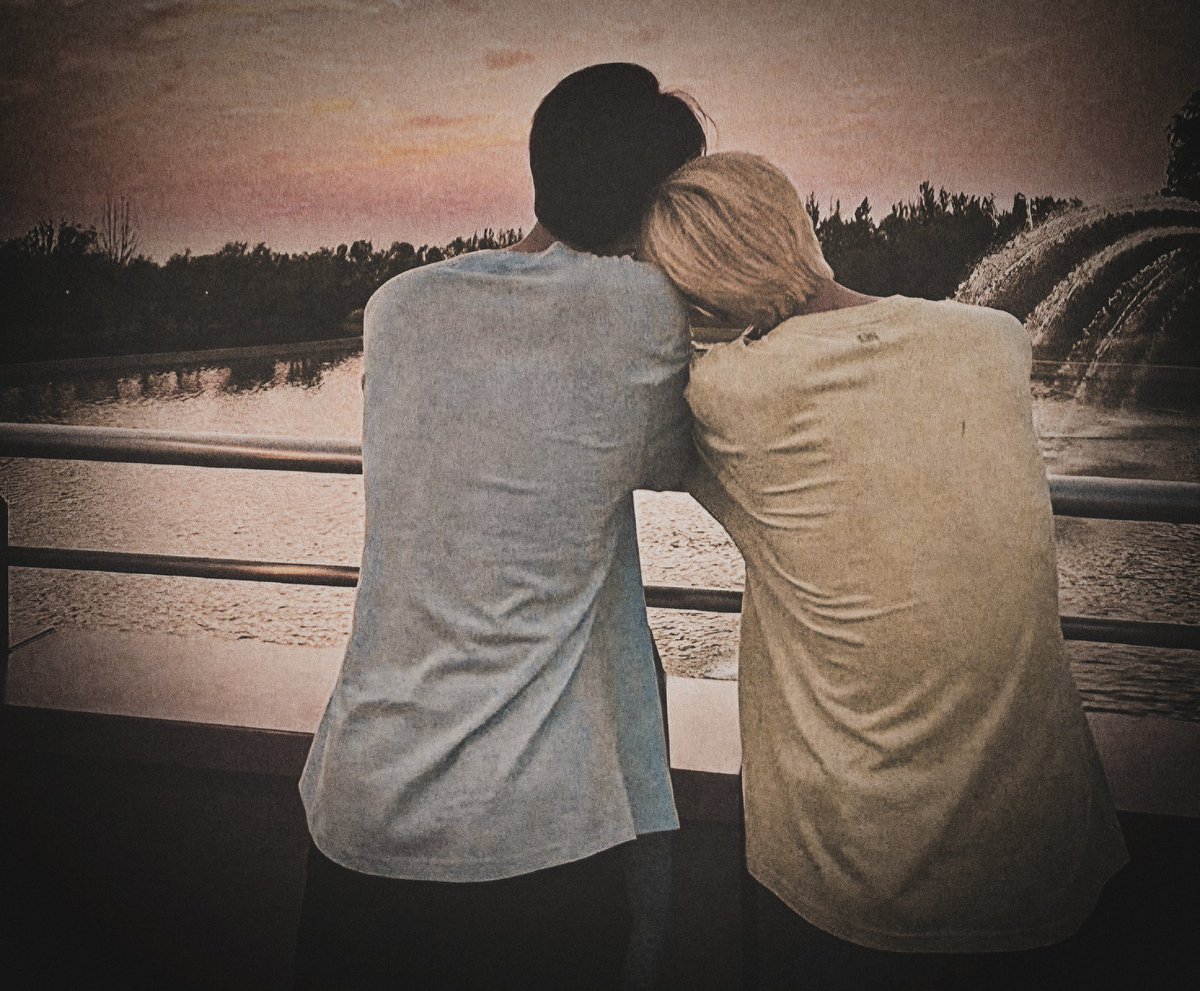 ㅤㅤㅤㅤ—  𝟒 months with you, my little bat. <a href="/nsingcard/">𝔑.𝔄</a>