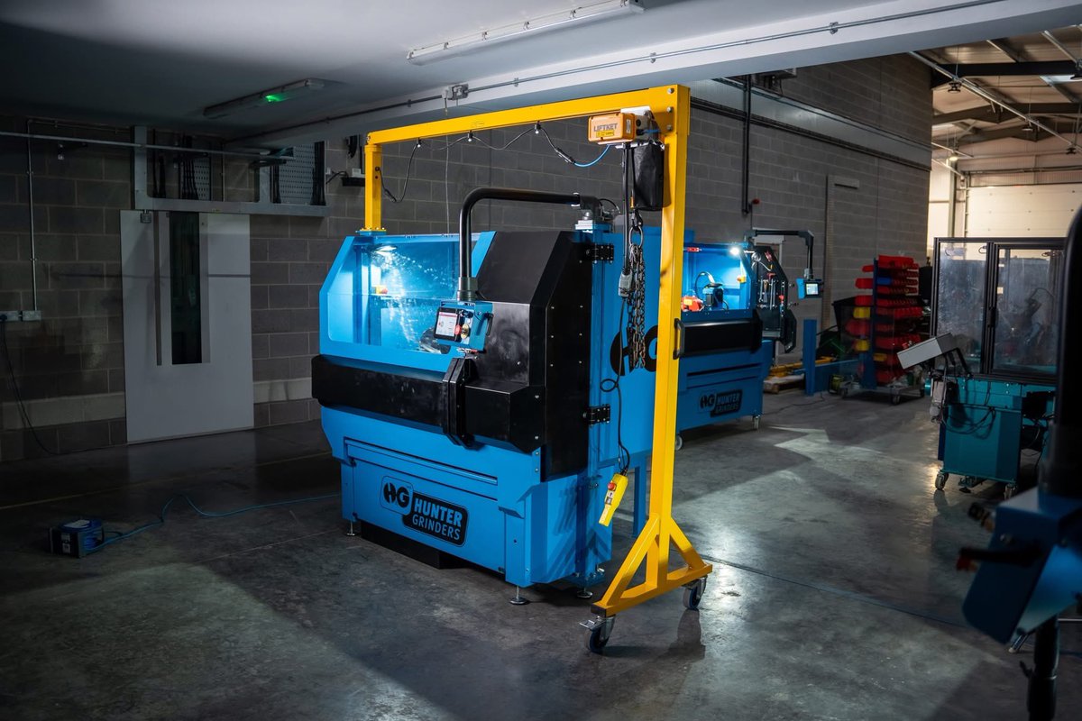 HunterGrinders's tweet image. The 360 deg electric 200kg hoist is an optional versatile tool which can be used for heavy lifting work in the workshop
Find out more 
huntergrinders.com/jupiter-ati
#huntergrinders #grinders #golf #cylindermowers