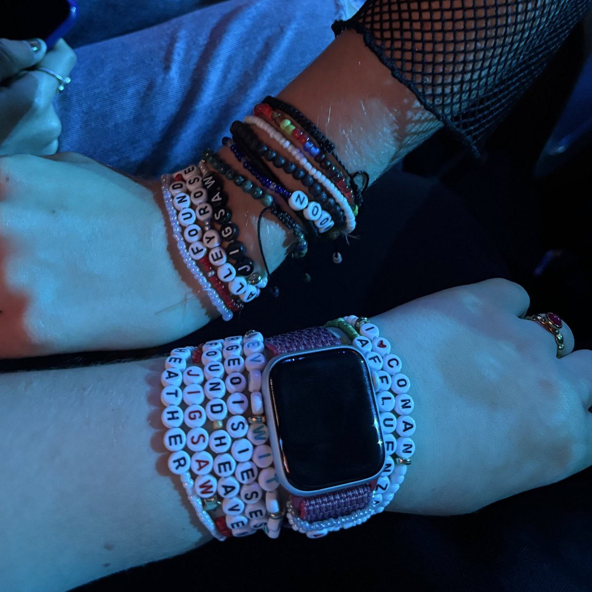 alaïs ⋆˙⟡ tweet media