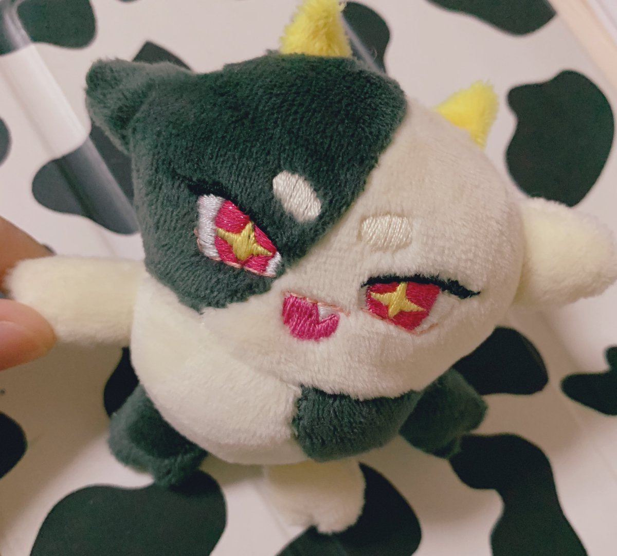 べこ@依頼募集中𓄀 tweet media