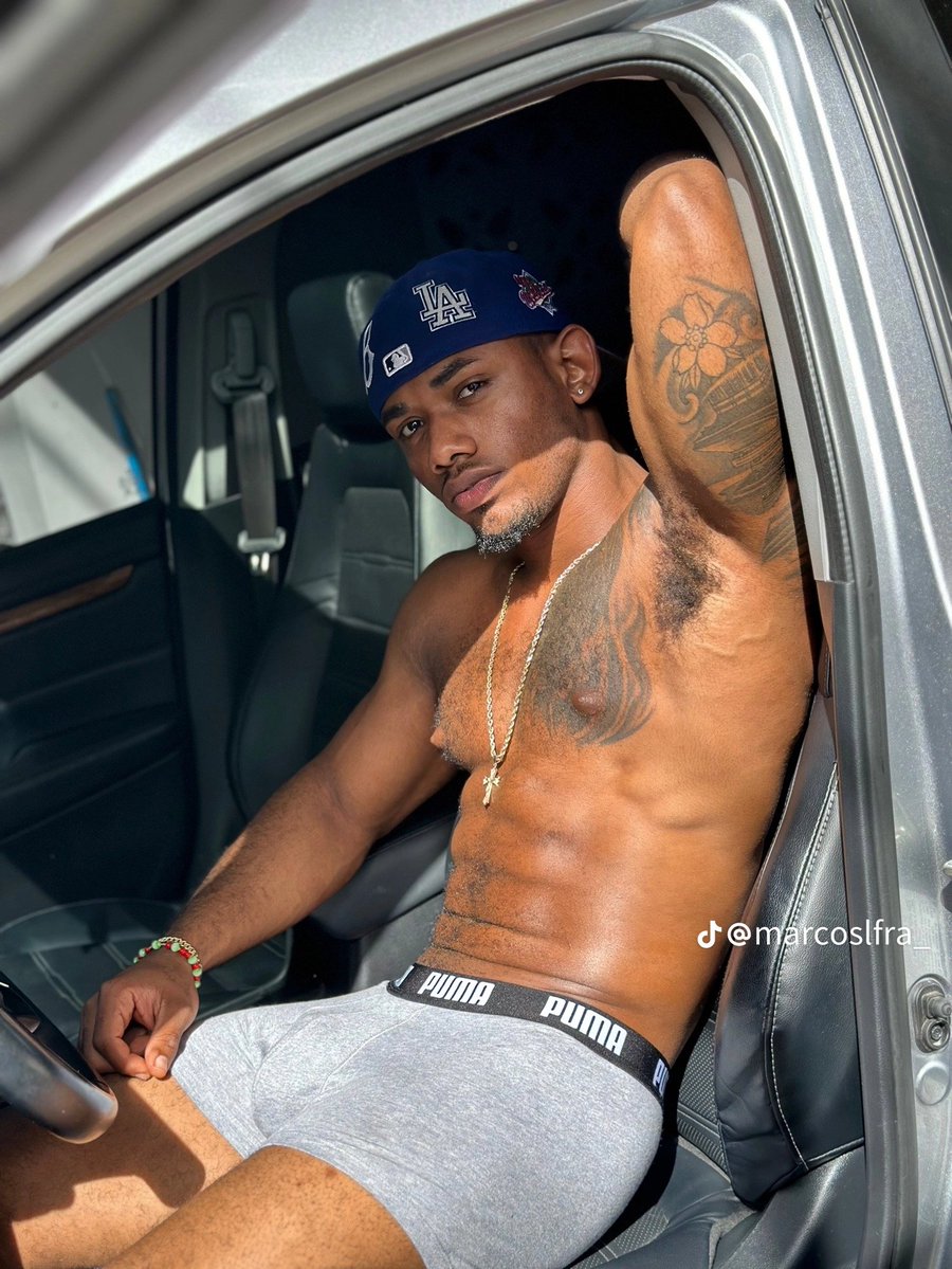 It's me, can't you see?