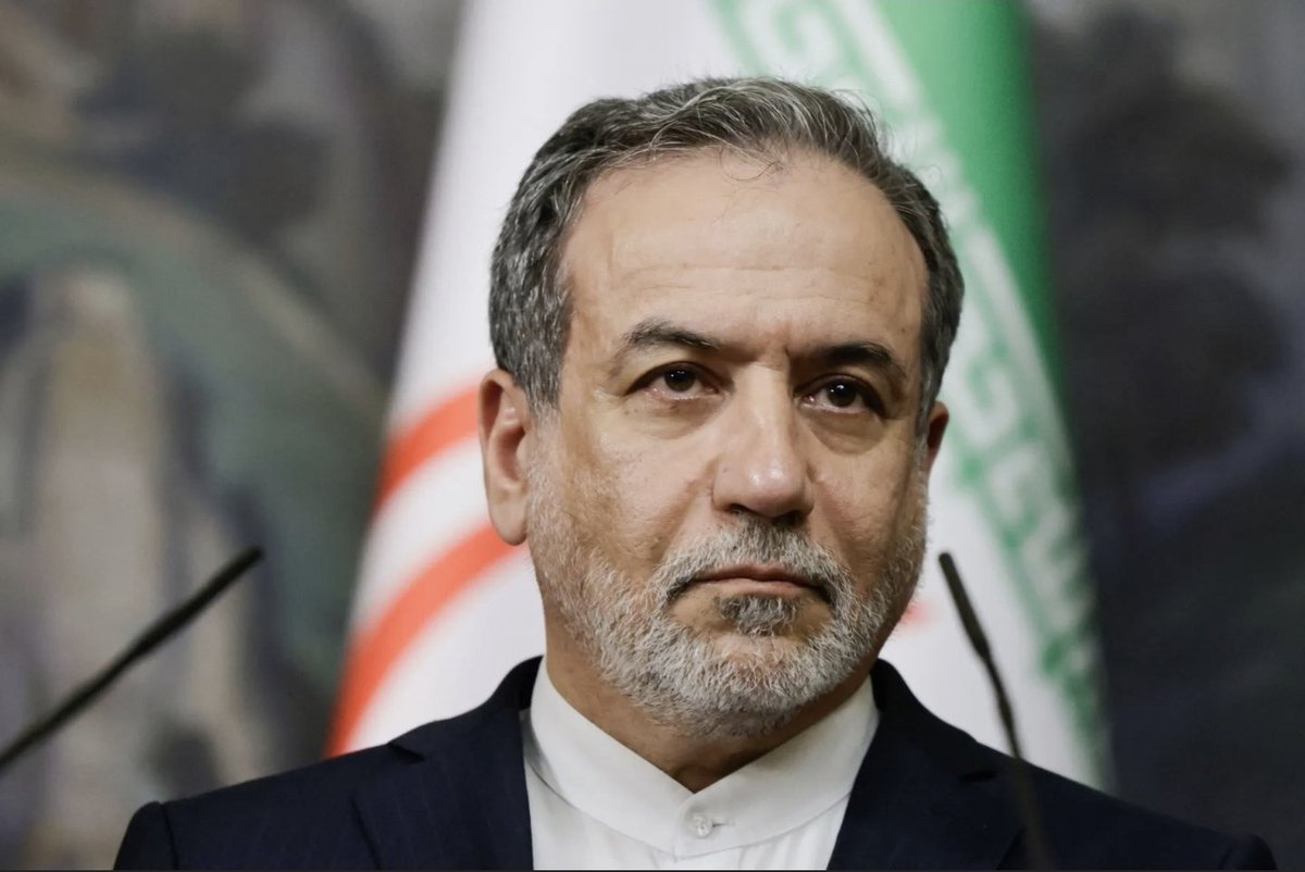 Megh Updates 🚨™ tweet media