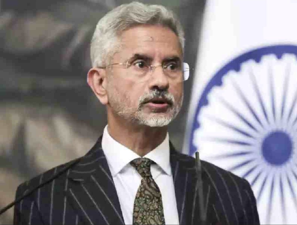 Megh Updates 🚨™ tweet media