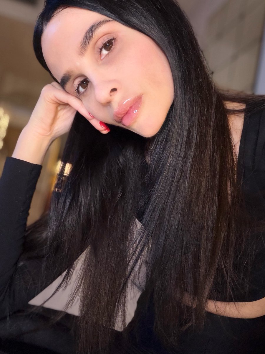 Azzurra Barbuto tweet media