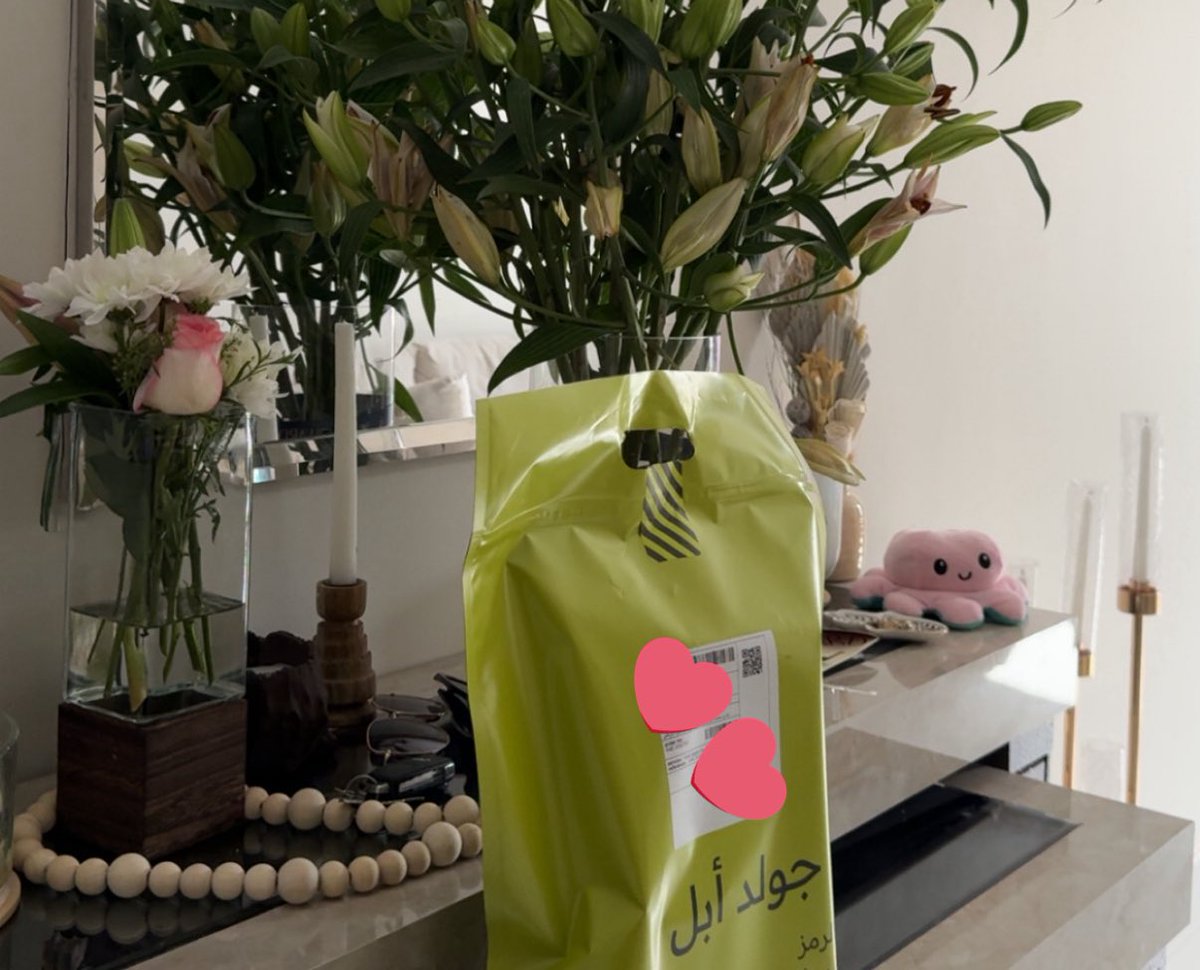 Màdemoiselle tweet media