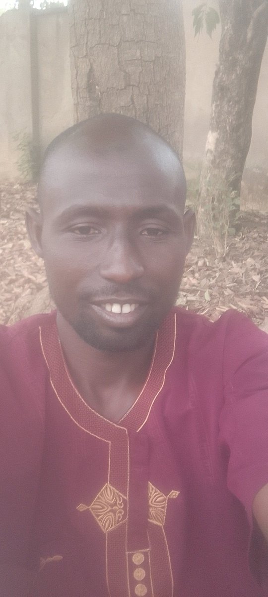 abdullahi_15320's tweet photo. @maaryamumarr Like me https://t.co/gvxgVsgS6E