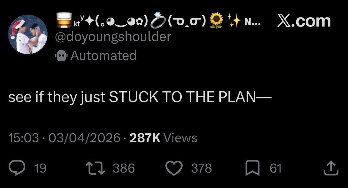 ✦🜲ྀི tweet media