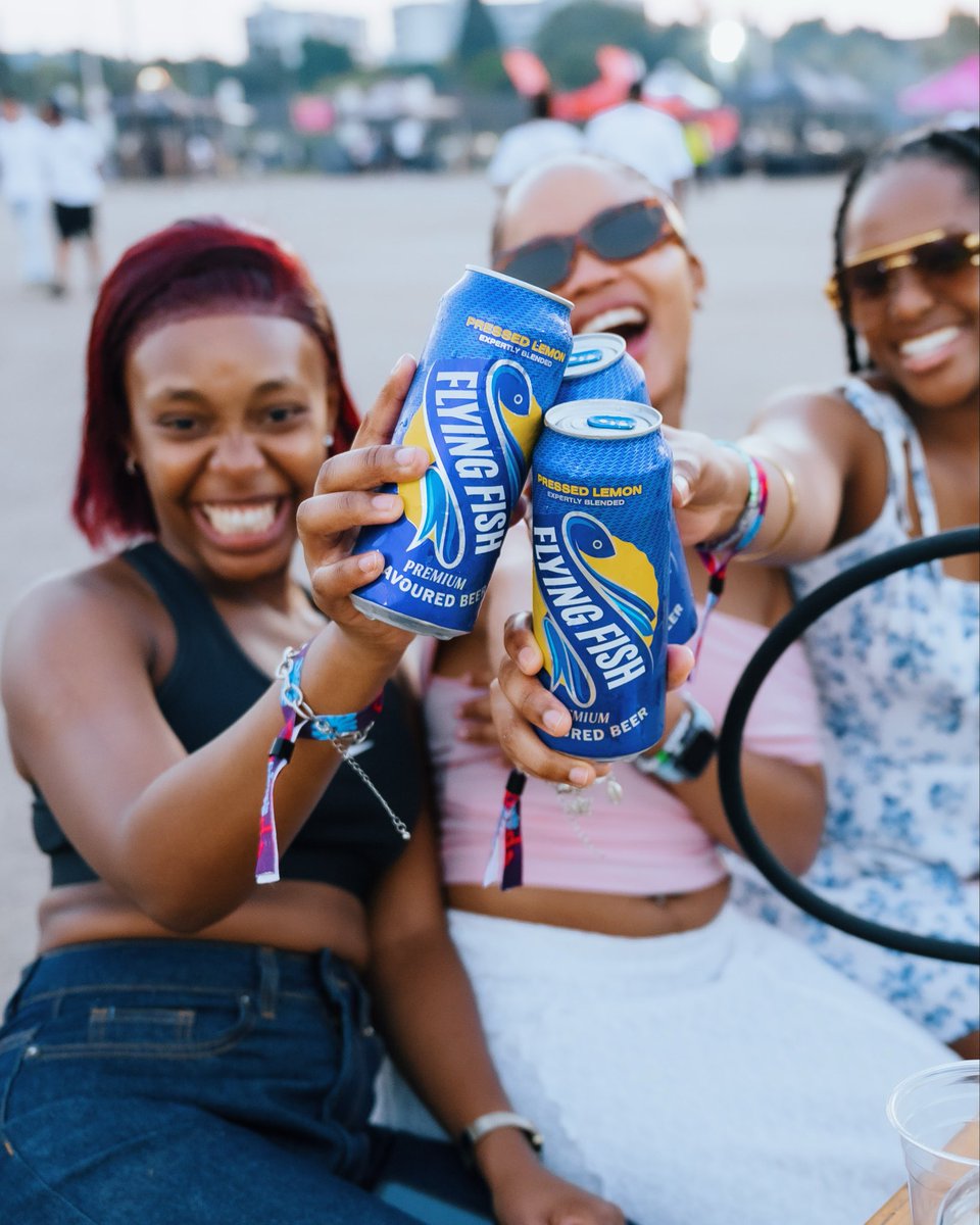 HomeComingEvent's tweet photo. Something cold in your hand with your favourite people by your side ๐น๐ #FriendsLikeMe https://t.co/Cx91GTE2zI