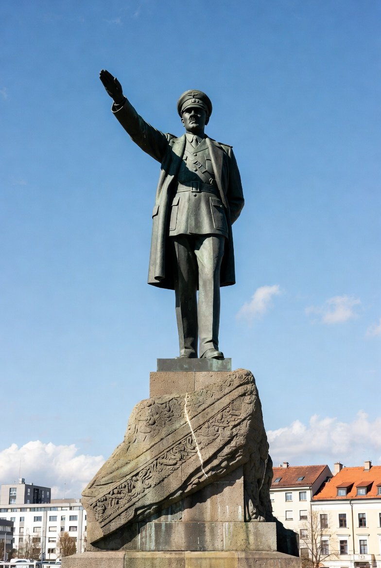 Benjamin Linus tweet media