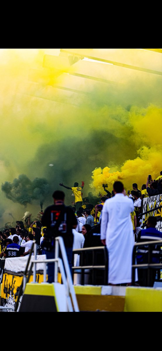 عبد الله tweet media