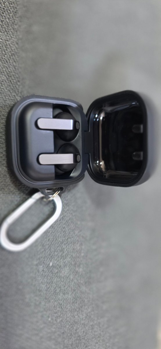 رَاشِـد tweet media