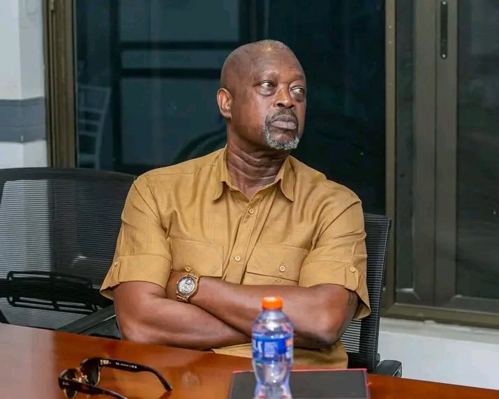 Up and nice tweet media