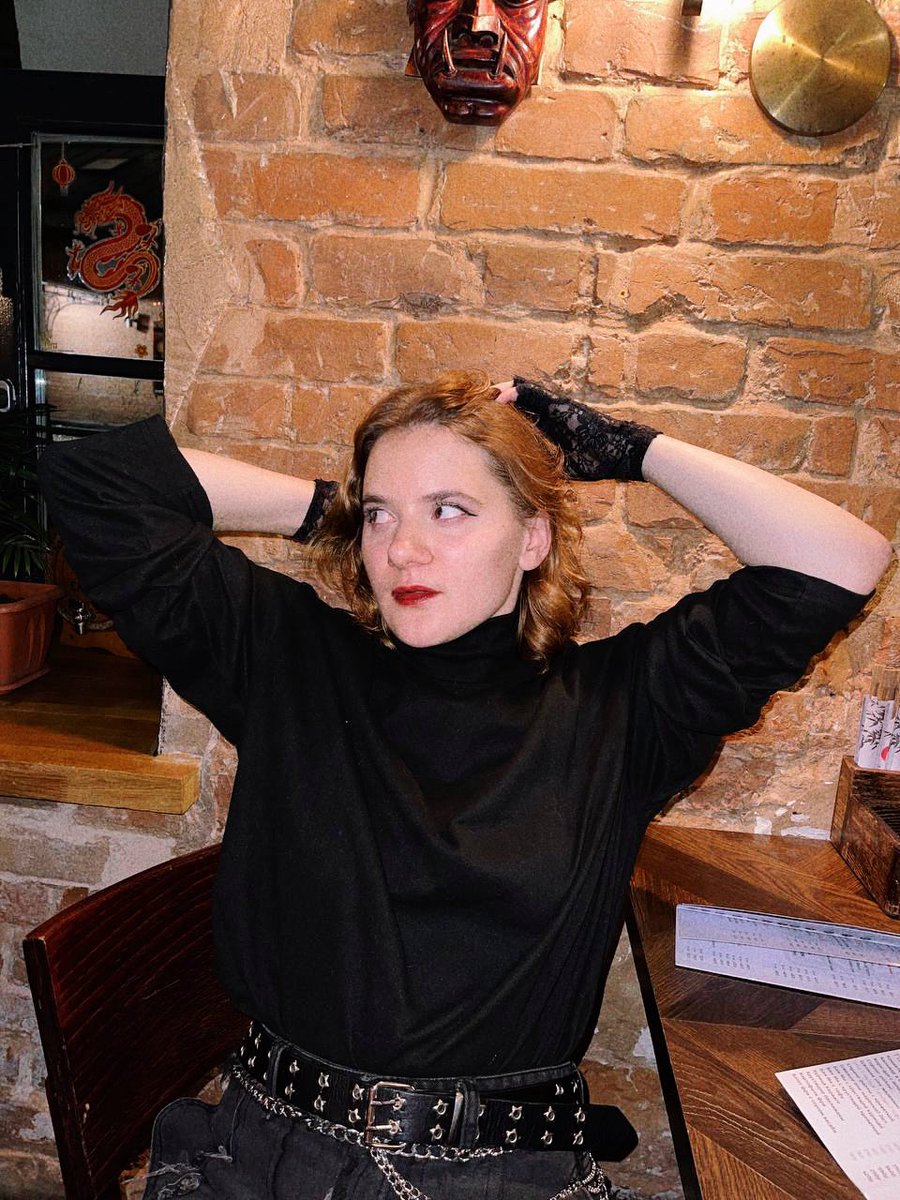 саша это я tweet media