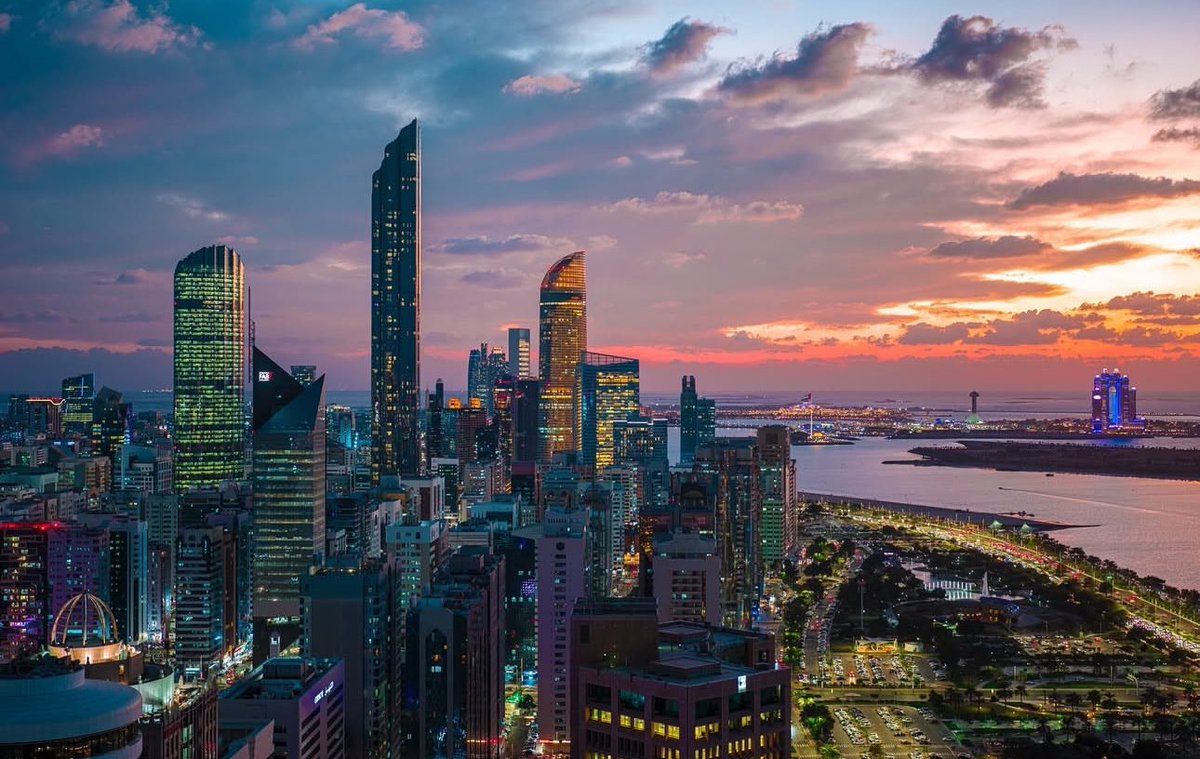 الخـليج العـربي tweet media