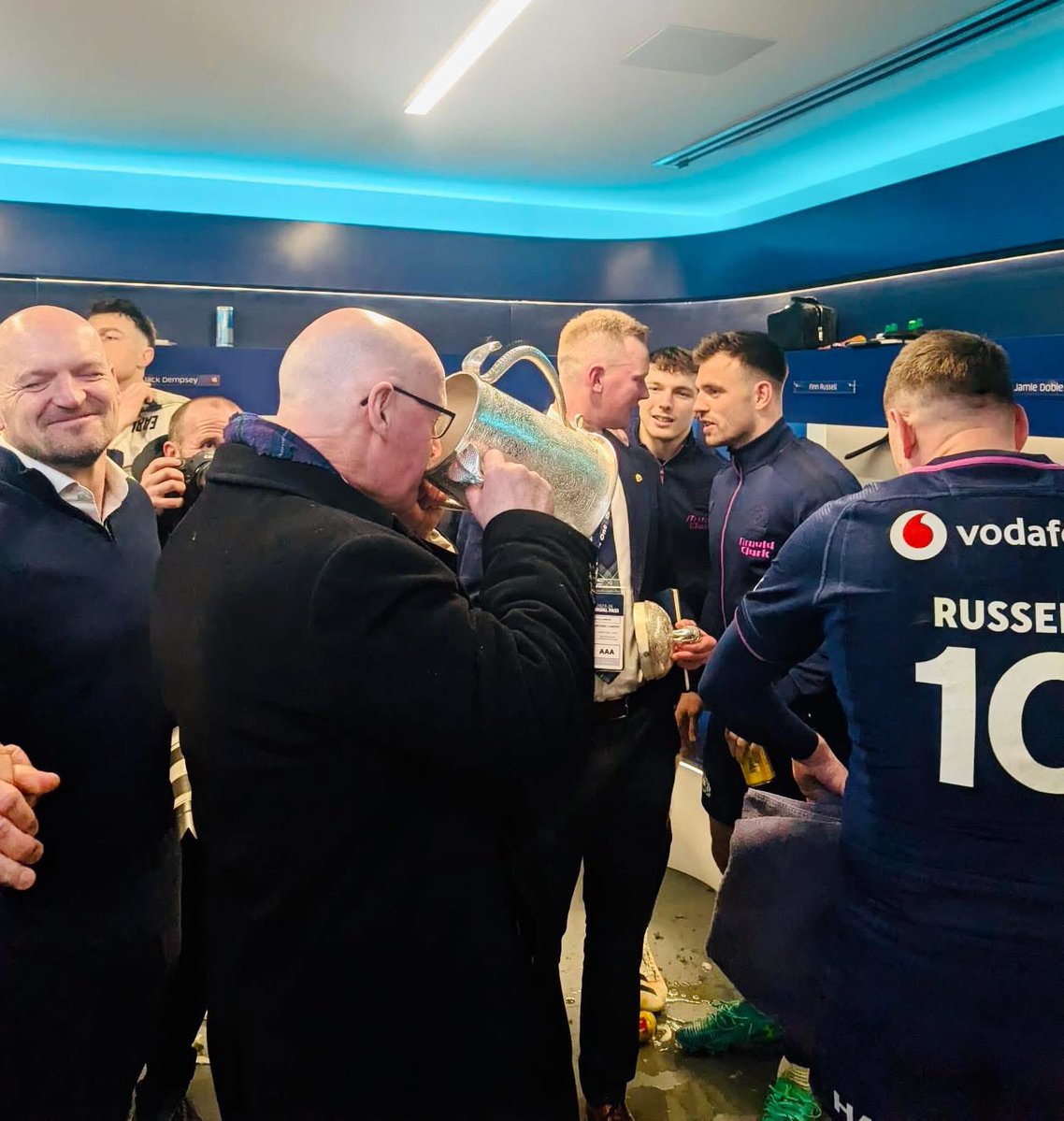 Derek Watson tweet media