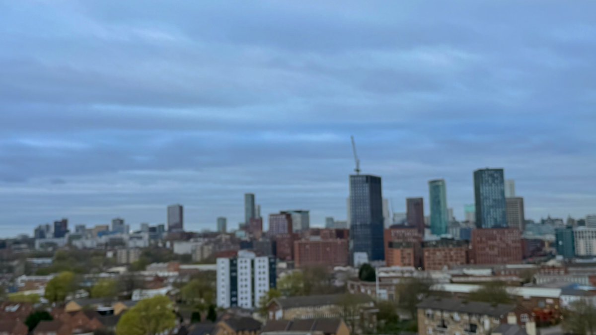 ionutEmatei's tweet photo. Day or night, the city vibe is there unconditionally! What is it that you like about your city?#visualartist #cityvibe #Photography101 #photo_of_the_day @TheIronRoom @birmingham_live @BhamUpdates https://t.co/ilKMPRMg7G