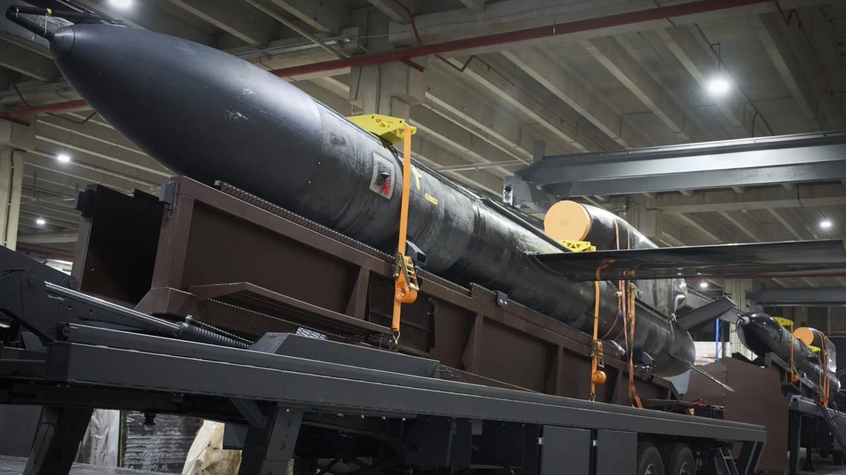 Breaking News tweet media