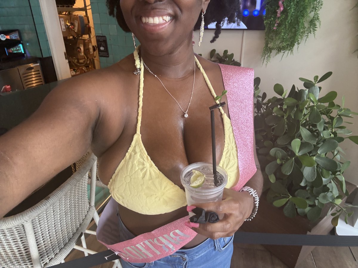 mistress lavender | findom| tweet media