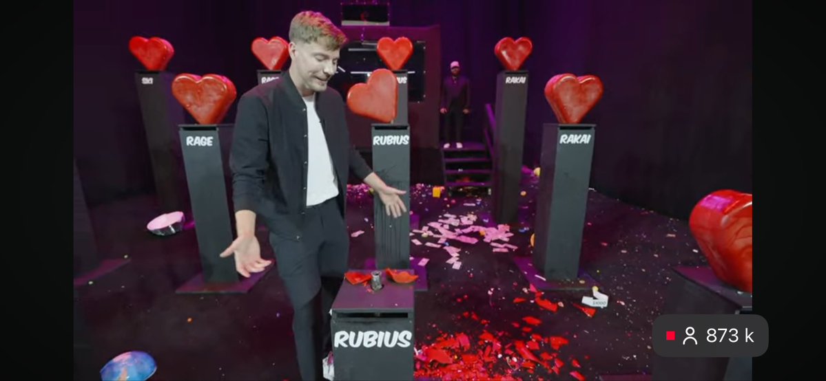 Internet ahora mismo 😂