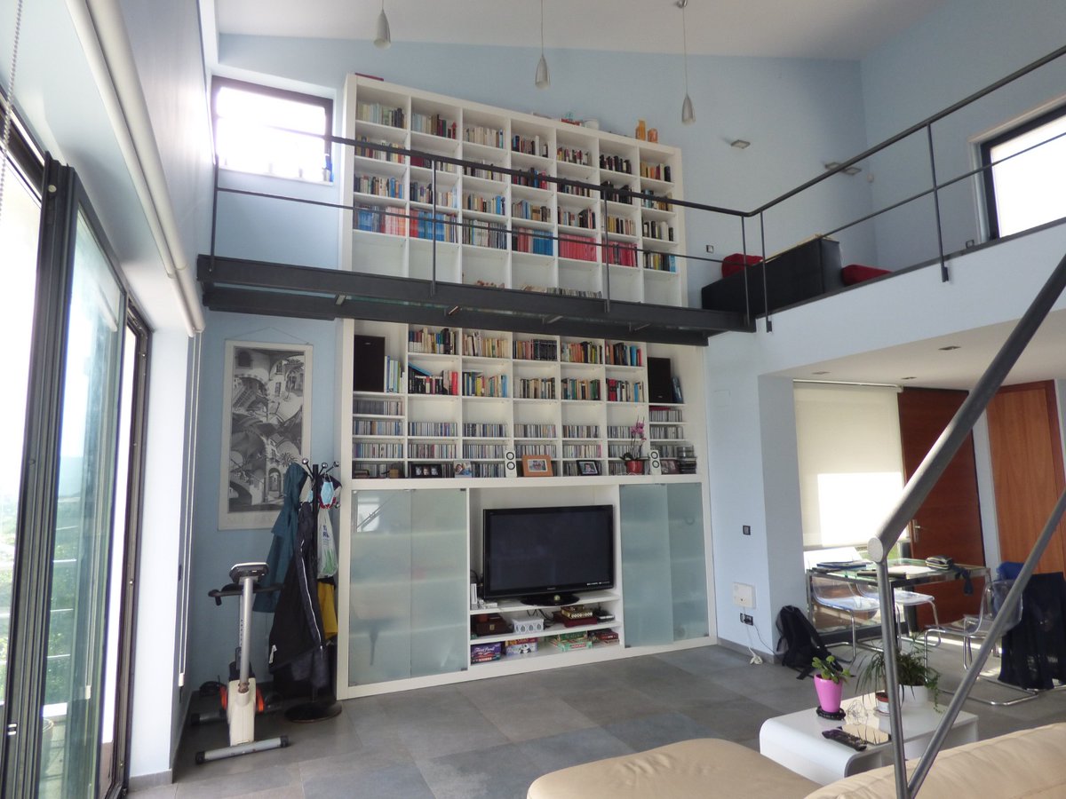 obrasinsignia's tweet image. #AntesDespues de la rehabilitación de vivienda en Barrika, con interiorismo contemporáneo en espacio a doble altura. La propuesta, inspirada en la línea Lumen.
obrasinsignia.com/es/interiorism…
#rehabilitaciondevivienda #interiorismo #reformaintegral #disenodeinteriores