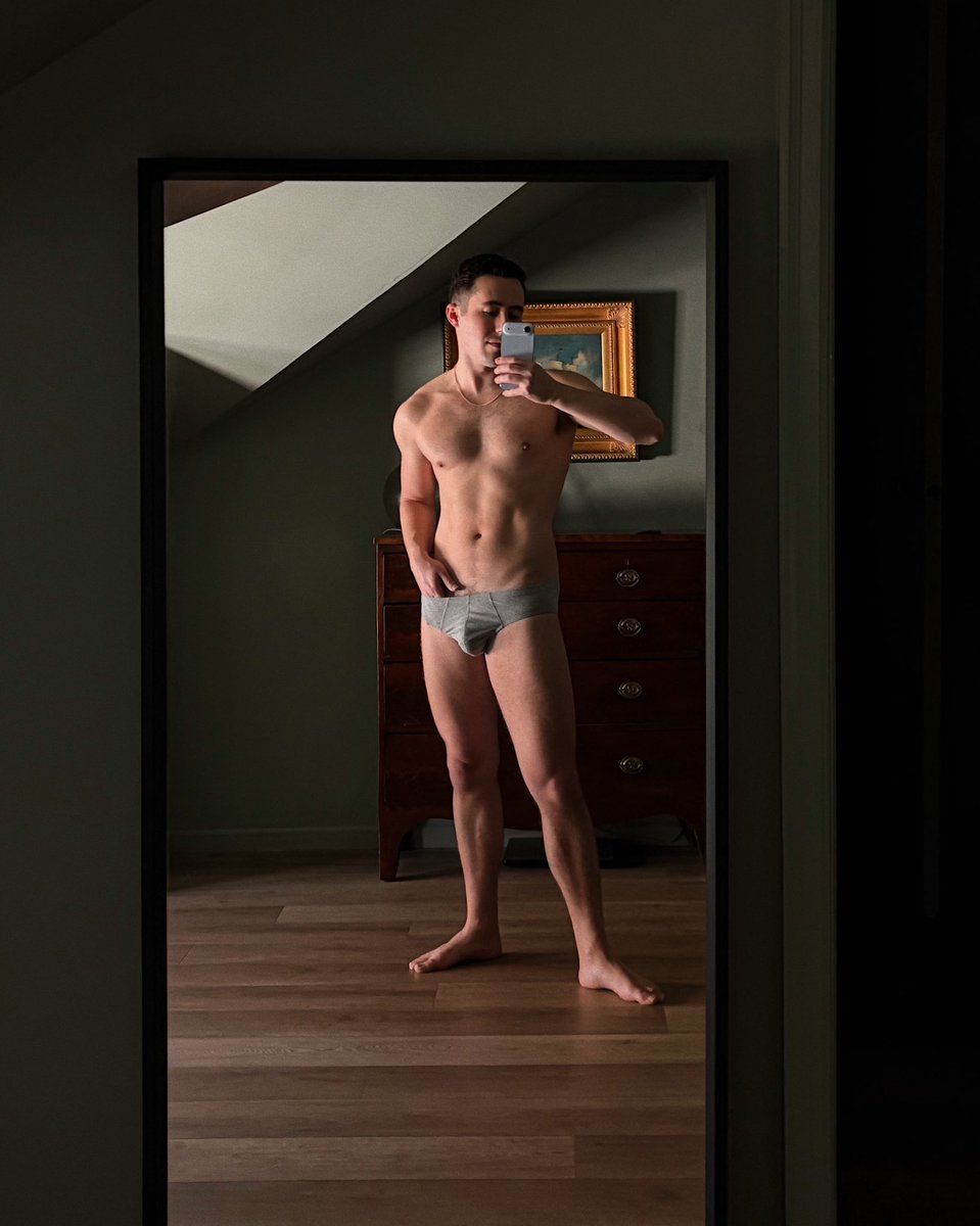 conor🧃 tweet media