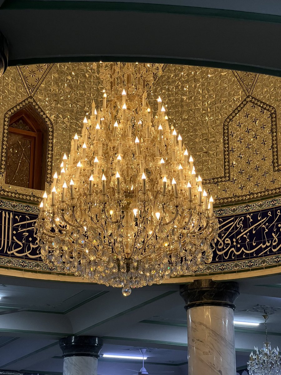 الآنسة انداري tweet media