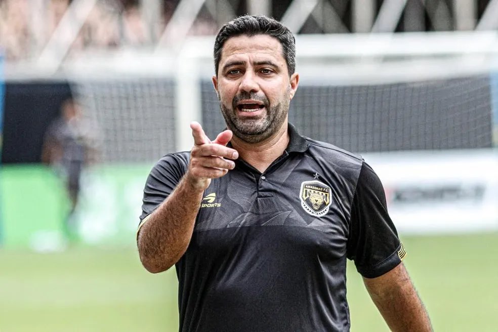 Central da Ilha tweet media