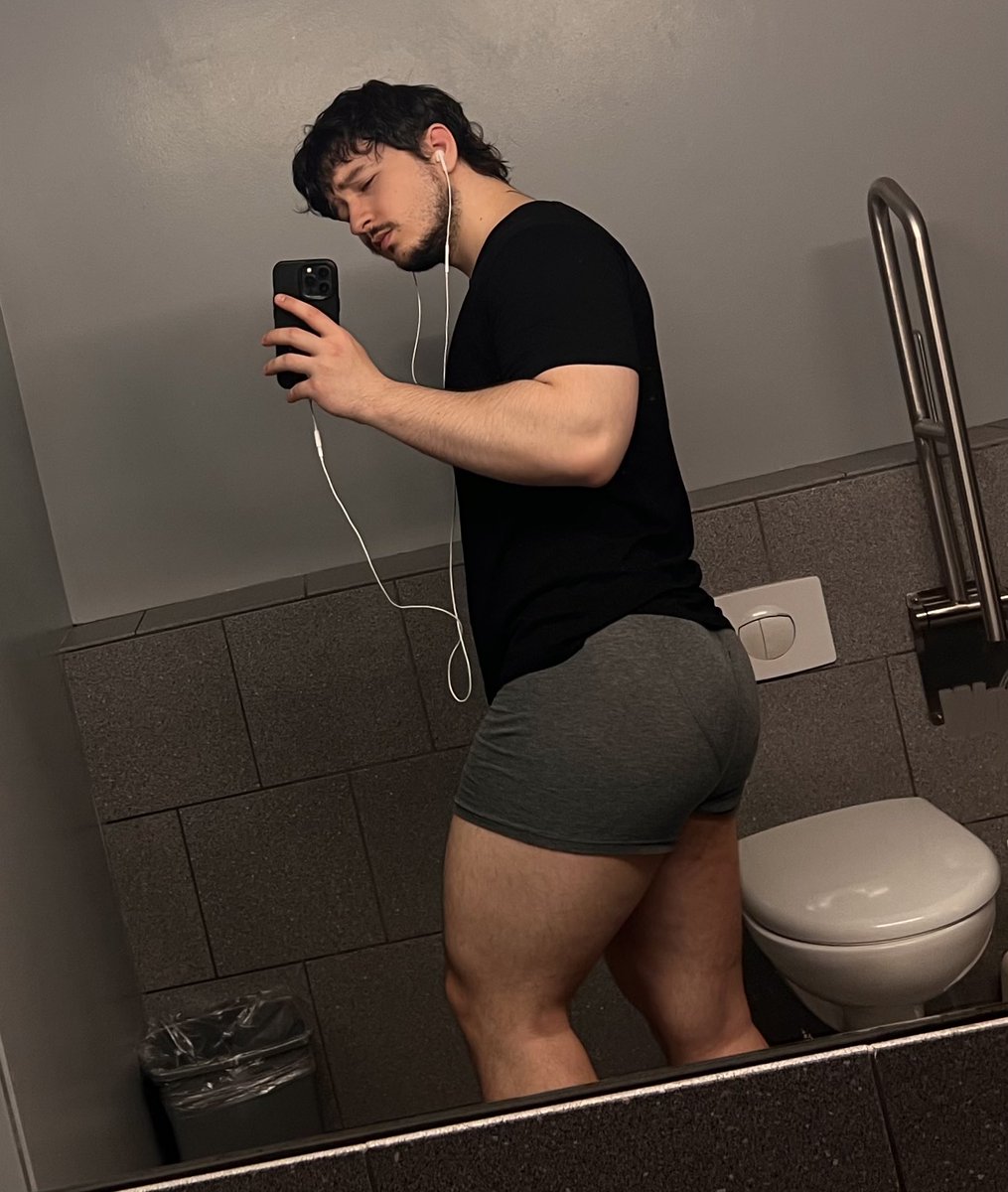 𝕵𝖊𝖆𝖓 tweet media