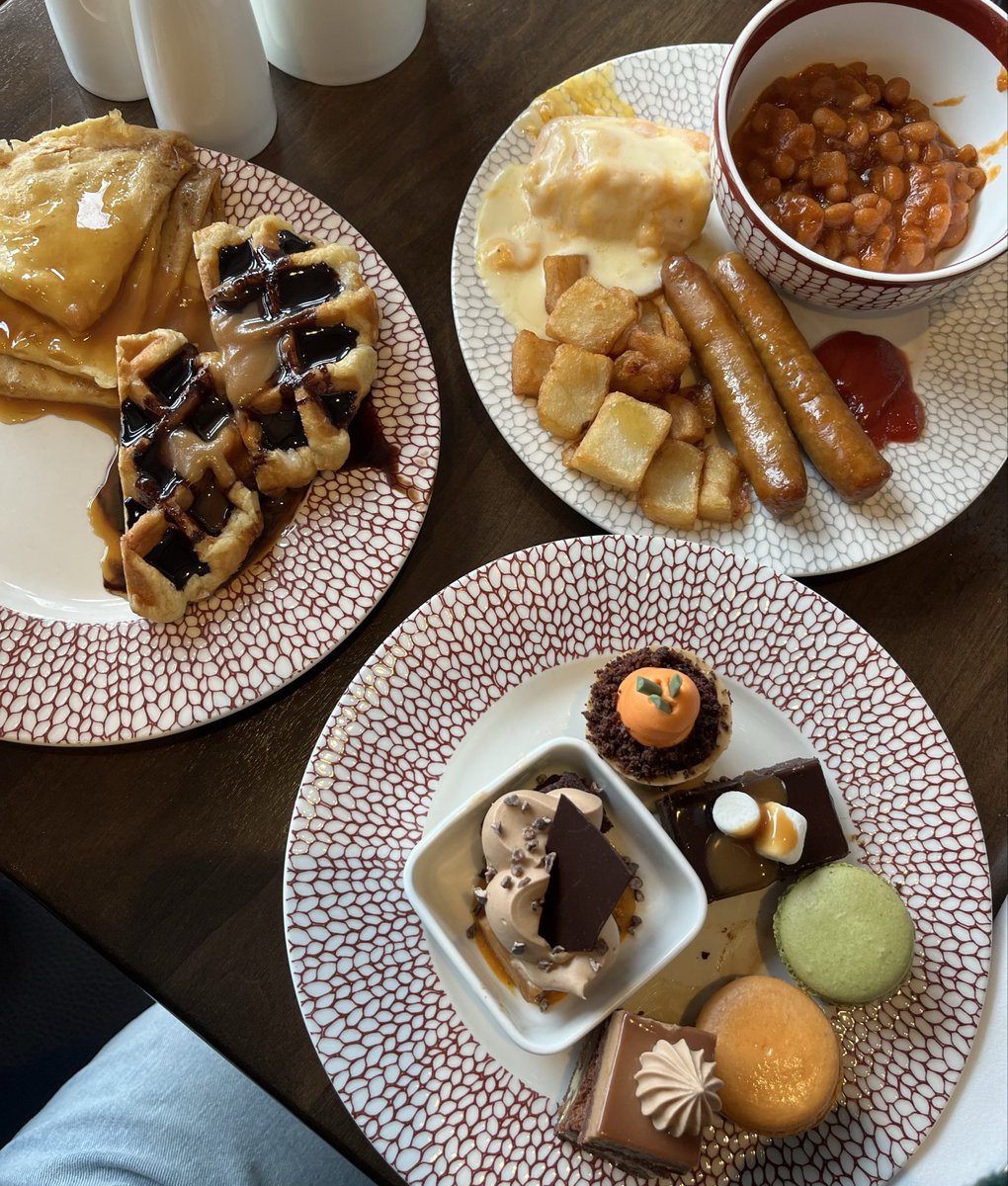 arielle ⟡ tweet media