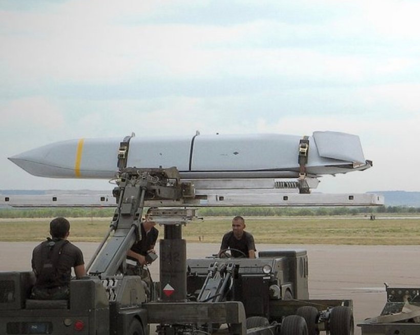 L'oeil Medias tweet media