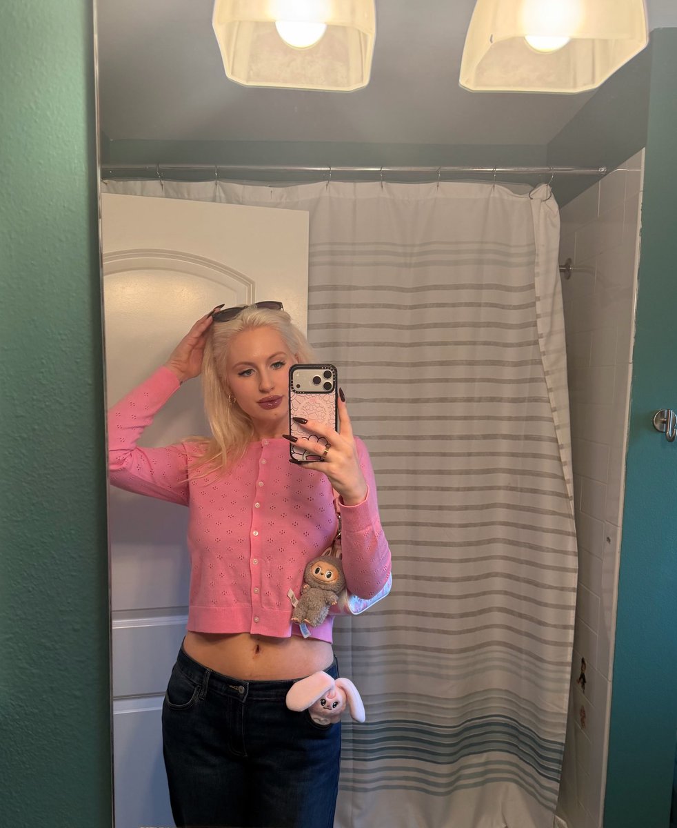 Tracyinwonderlnd 🎀 tweet media