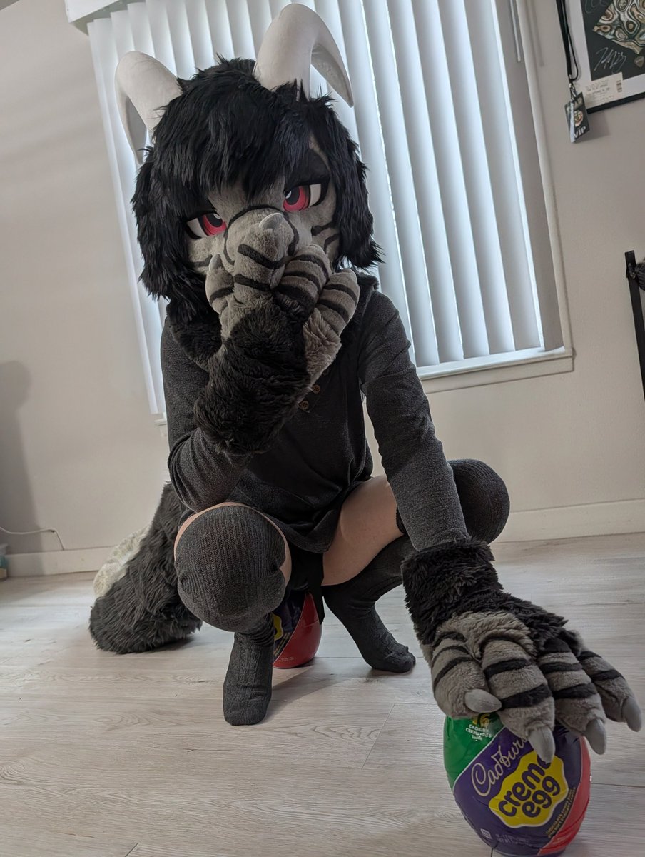 Flosk 'Kobot' 🔜 FWA tweet media