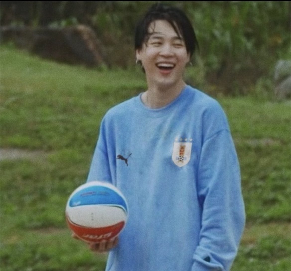 varirang tweet media