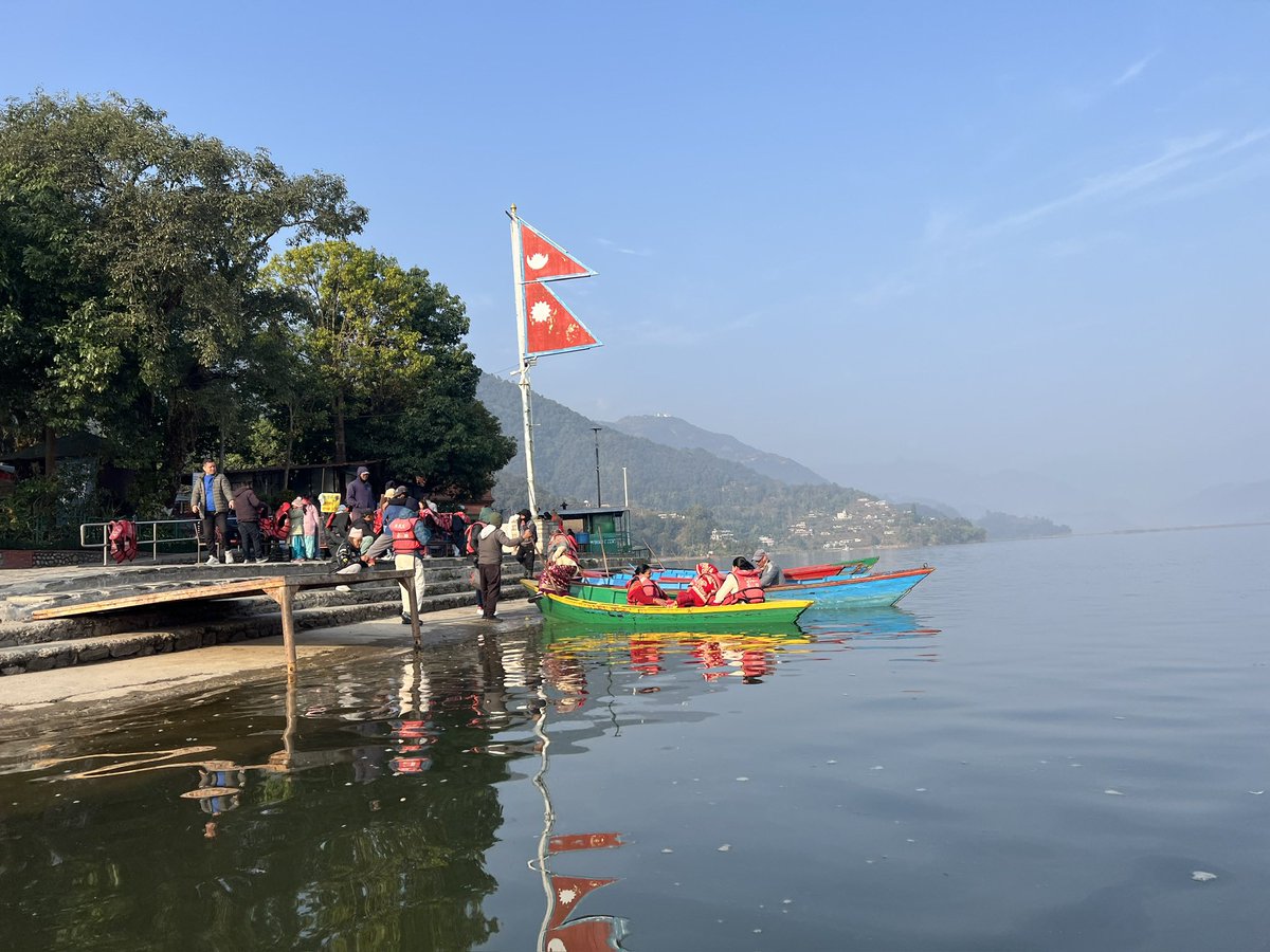 Łаηdrąćę Вureaմ tweet media